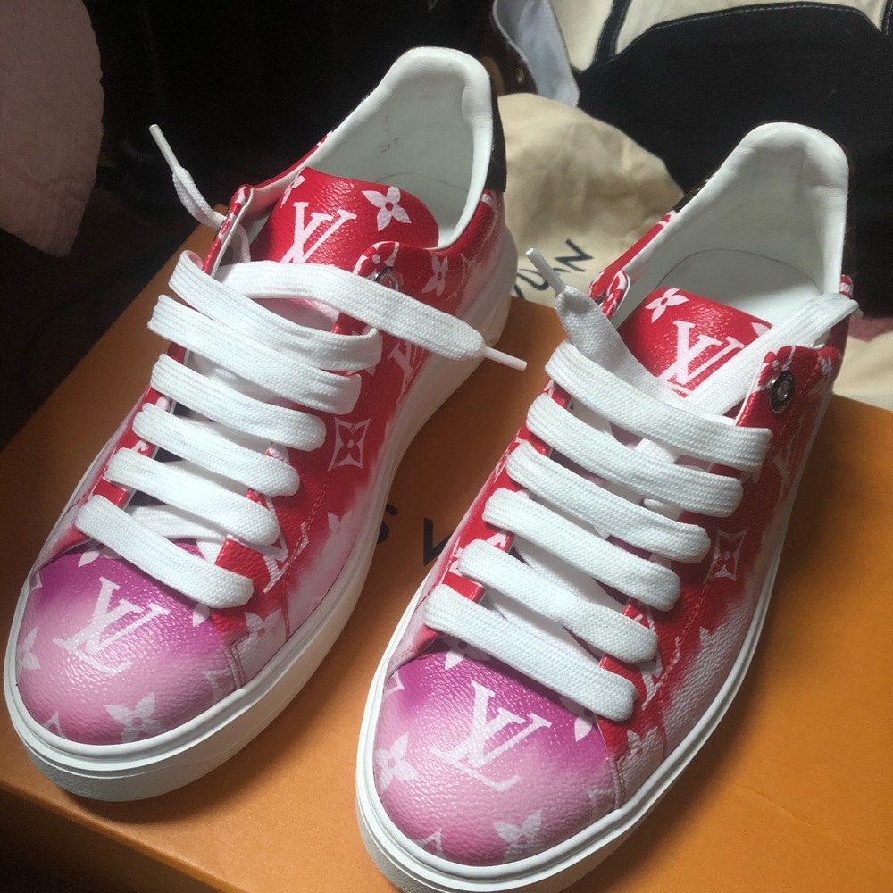 Louis Vuitton Sneakers